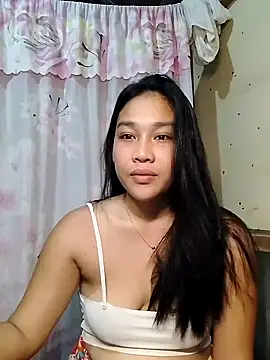Snapshot of luna_light23 chatting on 10-03-25, 08:39 luna light23 online show from 10-03-25, 08:39