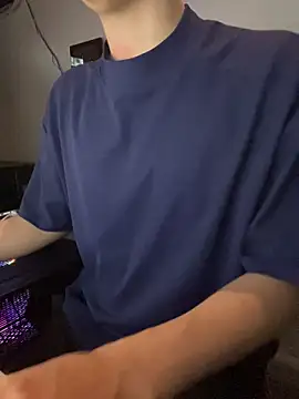 LiamMyst online show from 10-28-25, 05:33