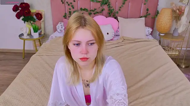 Stellahaart online show from 10-06-25, 05:05