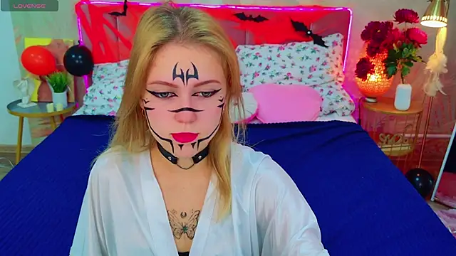 Stellahaart online show from 10-26-25, 05:13