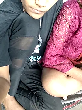 Unique girls90 online show from 03-19-26, 12:20