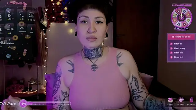 Senorita  Dakota online show from 11-11-25, 08:25