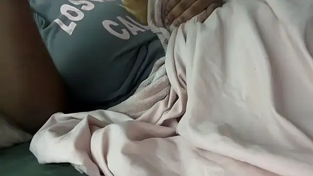 nanaisbackk online show from 10-27-25, 10:47