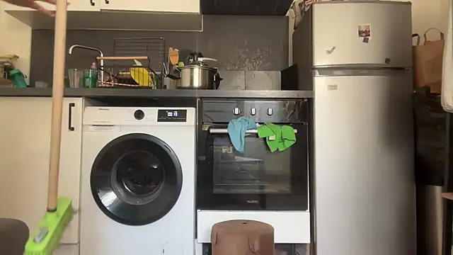 nanaisbackk online show from 03-03-26, 08:20