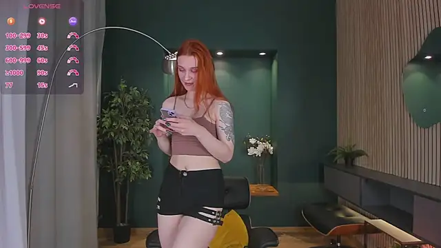 PollyMayer online show from 07-08-26, 08:46