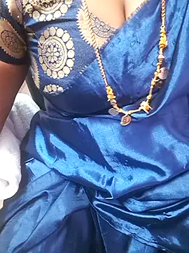 Snapshot of Tamil_Ammani chatting on 04-24-26, 07:55 Tamil Ammani online show from 04-24-26, 07:55