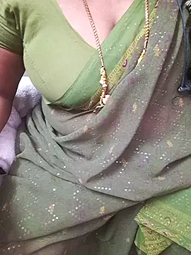 Snapshot of Tamil_Ammani chatting on 04-30-26, 08:57 Tamil Ammani online show from 04-30-26, 08:57
