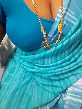 Snapshot of Tamil_Ammani chatting on 05-11-26, 11:13 Tamil Ammani online show from 05-11-26, 11:13