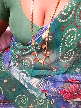 Snapshot of Tamil_Ammani chatting on 07-27-26, 09:38 Tamil Ammani online show from 07-27-26, 09:38