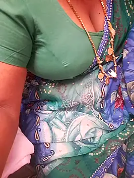 Snapshot of Tamil_Ammani chatting on 07-29-26, 12:53 Tamil Ammani online show from 07-29-26, 12:53