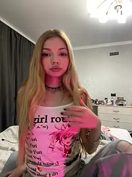  Siennaaa  online show from 02-14-26, 11:12