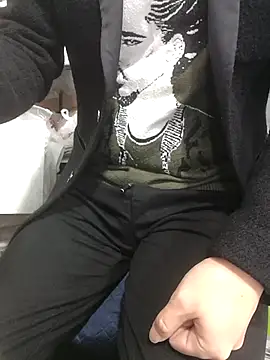 chougegg0214 online show from 11-19-25, 01:27