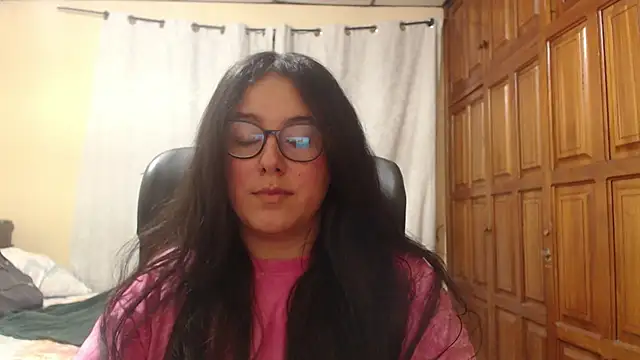 Venus cat  online show from 05-27-26, 06:10