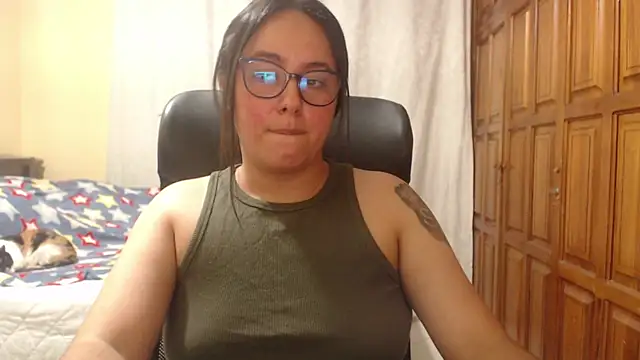 Venus cat  online show from 05-30-26, 01:57