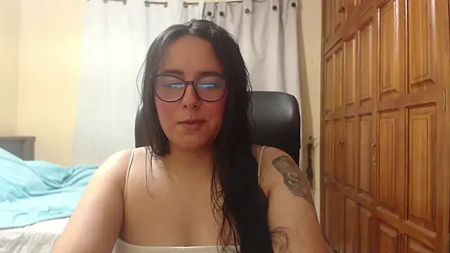 Venus cat  online show from 06-18-26, 02:01