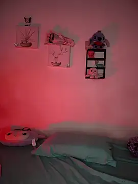 Solaangel  online show from 10-22-25, 02:01