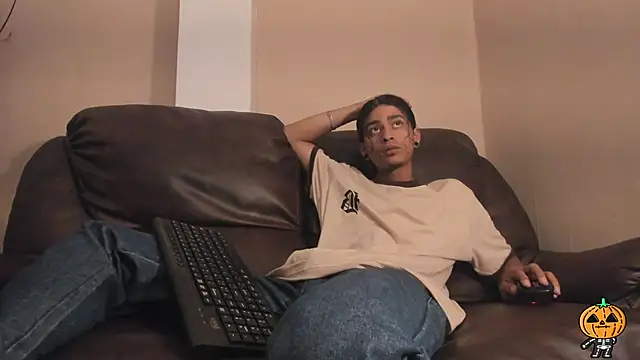 Dickie Dicking online show from 10-17-25, 08:22