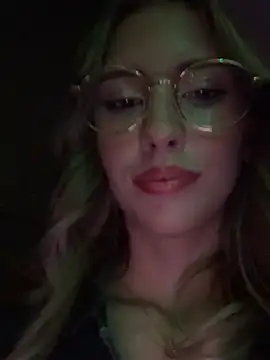 Snapshot of fanyabbey chatting on 01-18-26, 07:01 fanyabbey online show from 01-18-26, 07:01