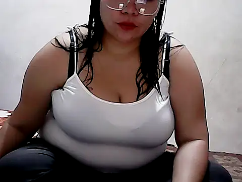 HornyPussie69 online show from 02-01-26, 12:09