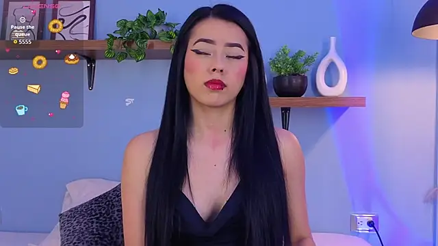 Megan Ritz online show from 12-20-25, 03:35