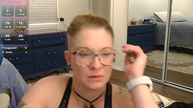 dixie comanche online show from 10-01-25, 03:12