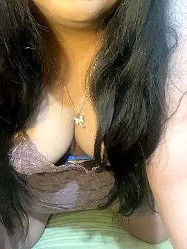 Snapshot of Diann96 chatting on 10-01-25, 06:36 Diann96 online show from 10-01-25, 06:36