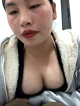 Snapshot of Stella-cute chatting on 11-11-25, 09:42 Stella-cute online show from 11-11-25, 09:42