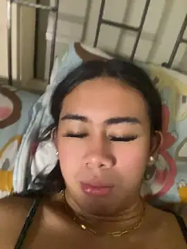 Snapshot of yurie_hardfuck chatting on 06-30-26, 11:39 yurie hardfuck online show from 06-30-26, 11:39