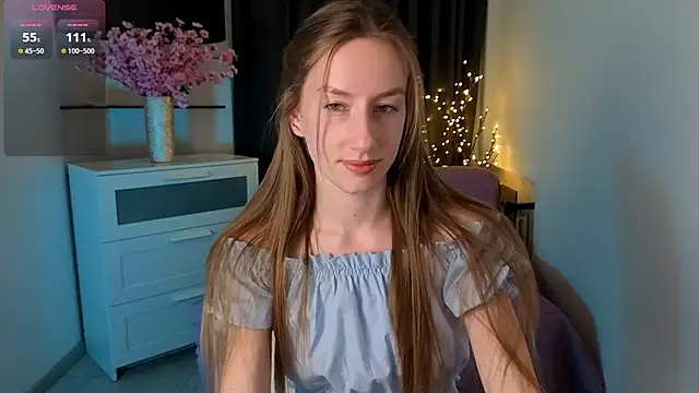 GoldenRose  online show from 02-11-26, 02:00