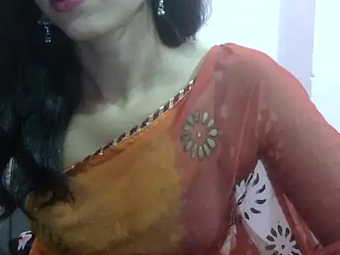 Laila Cute online show from 07-17-26, 04:01