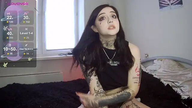 Snapshot of Rin_andersonn chatting on 10-15-25, 10:48 Rin andersonn online show from 10-15-25, 10:48