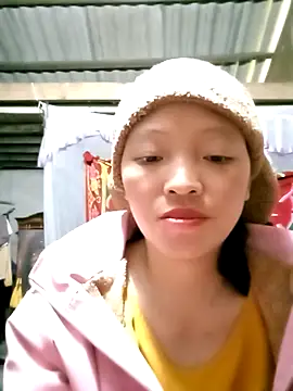 Minkine022 online show from 10-29-25, 01:08