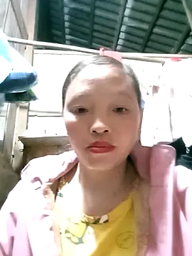 Minkine022 online show from 11-18-25, 07:35