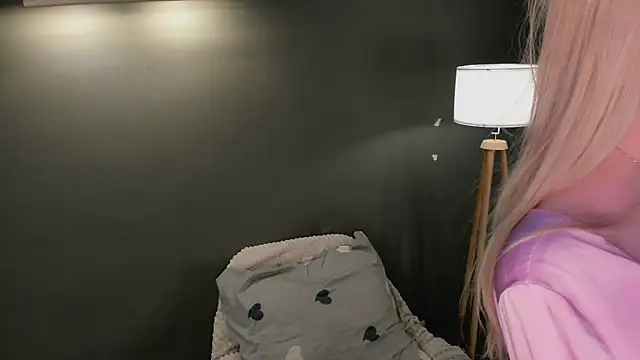 PocketDollX online show from 06-07-26, 04:55