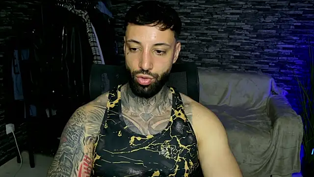 MasculineGuy99 online show from 05-04-26, 09:33