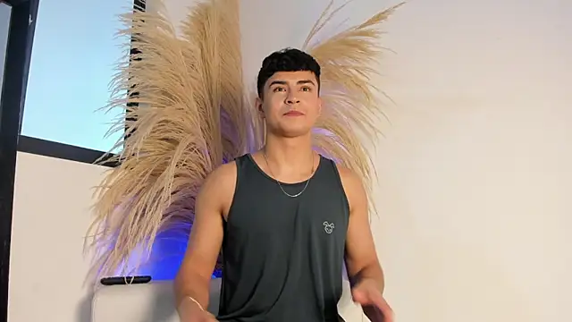 Thiago Connor21 online show from 11-03-25, 06:53