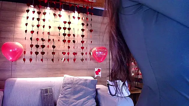 Matti sofia  online show from 02-16-26, 10:55