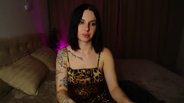 Snapshot of Poison_inyour_Mind__ chatting on 10-11-25, 06:17 Poison inyour Mind online show from 10-11-25, 06:17