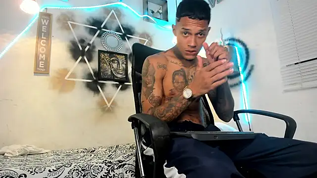 The boy dreams1 online show from 10-06-25, 02:31