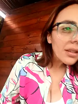 Snapshot of Jade_1-9 chatting on 11-06-25, 04:19 Jade 1-9 online show from 11-06-25, 04:19