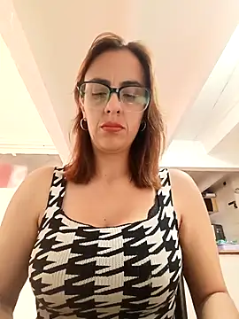 Snapshot of Jade_1-9 chatting on 02-02-26, 05:22 Jade 1-9 online show from 02-02-26, 05:22