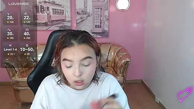 mia foster t online show from 11-17-25, 12:55