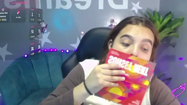 mia foster t online show from 12-14-25, 12:54