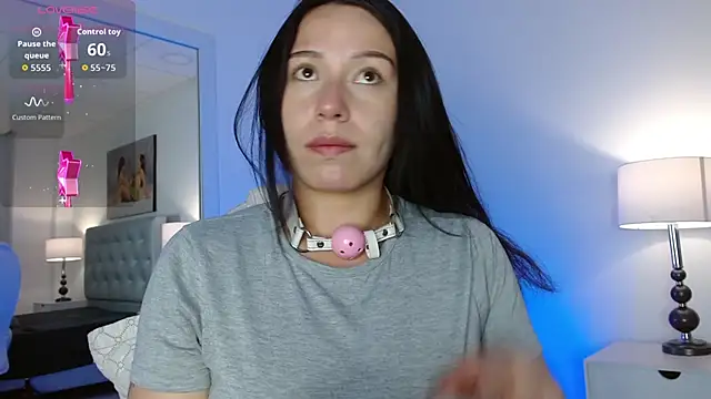 Mariaaam  online show from 10-13-25, 11:32