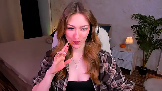 AngelAnabelle online show from 11-12-25, 11:47