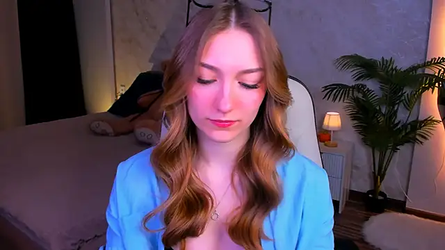 AngelAnabelle online show from 12-16-25, 01:27