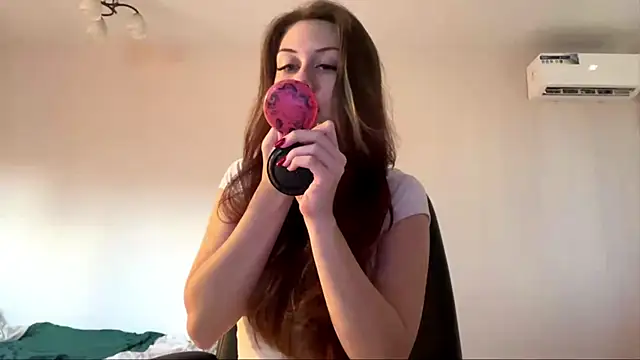 Nayra flash online show from 10-20-25, 12:05