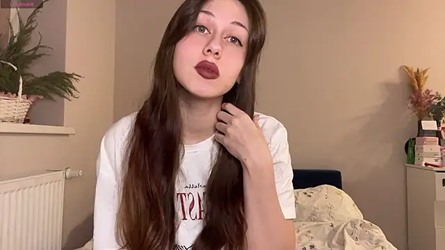 Snapshot of Nayra_flash chatting on 02-10-26, 05:17 Nayra flash online show from 02-10-26, 05:17