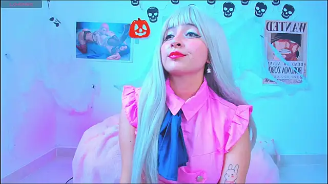 Miaengels  online show from 10-30-25, 05:46