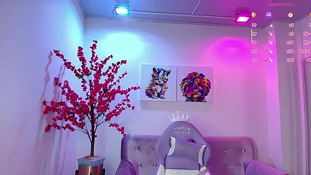 Summer miller online show from 12-02-25, 11:04